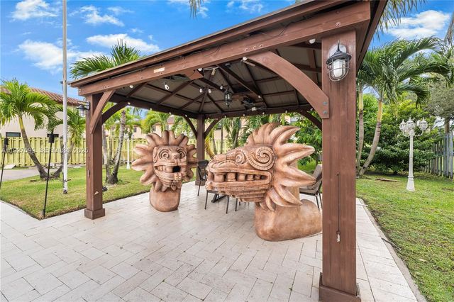 3461 SE 1st St, Homestead, FL 33033