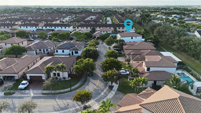 3461 SE 1st St, Homestead, FL 33033