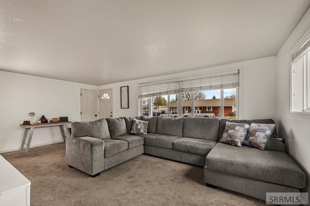 Image 2 of property listing at 2287 Croft Street, Idaho Falls, ID 83401