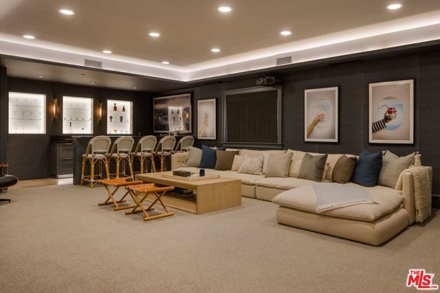 782 Ranch Lane, Pacific Palisades (los Angeles), CA 90272