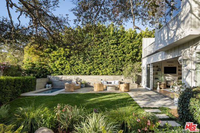 782 Ranch Lane, Pacific Palisades (los Angeles), CA 90272