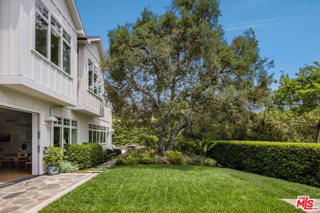 782 Ranch Lane, Pacific Palisades (los Angeles), CA 90272