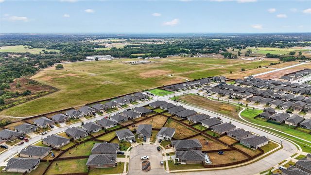 115 Azalea Court, Boyd, TX 76023