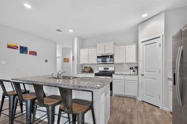 115 Azalea Court, Boyd, TX 76023