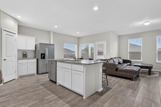115 Azalea Court, Boyd, TX 76023
