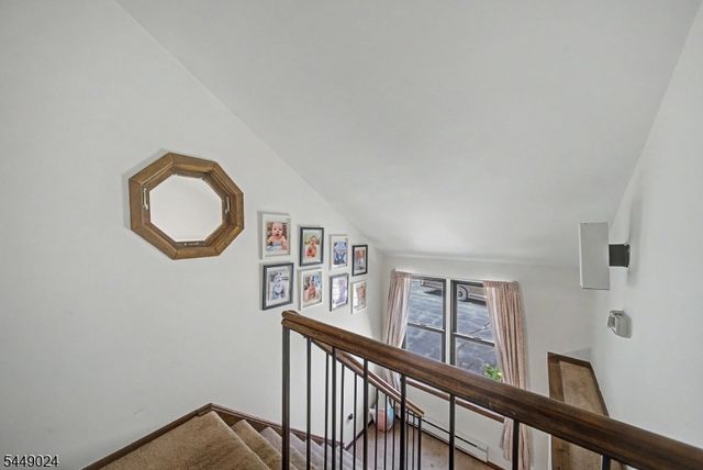 205 Joseph Ln, Mine Hill Twp., NJ 07803