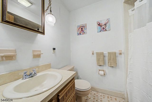 205 Joseph Ln, Mine Hill Twp., NJ 07803