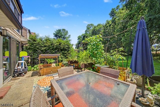 205 Joseph Ln, Mine Hill Twp., NJ 07803