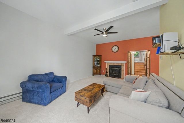 205 Joseph Ln, Mine Hill Twp., NJ 07803