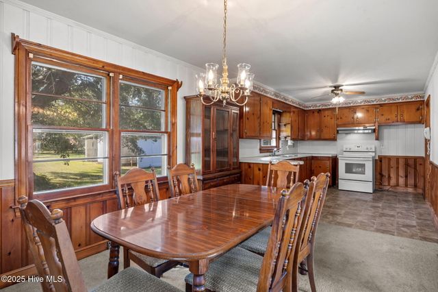 1115 Harper Drive, Kinston, NC 28501