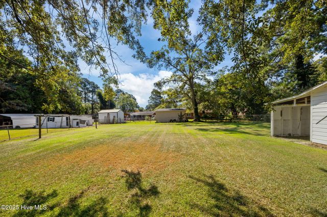 1115 Harper Drive, Kinston, NC 28501