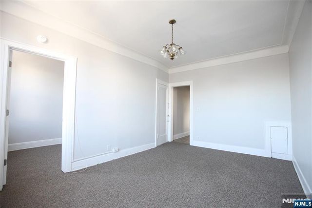 210 Day Avenue, Cliffside Park, NJ 07010