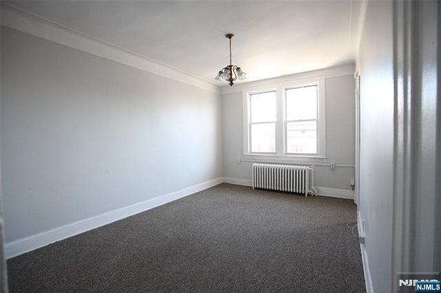 210 Day Avenue, Cliffside Park, NJ 07010