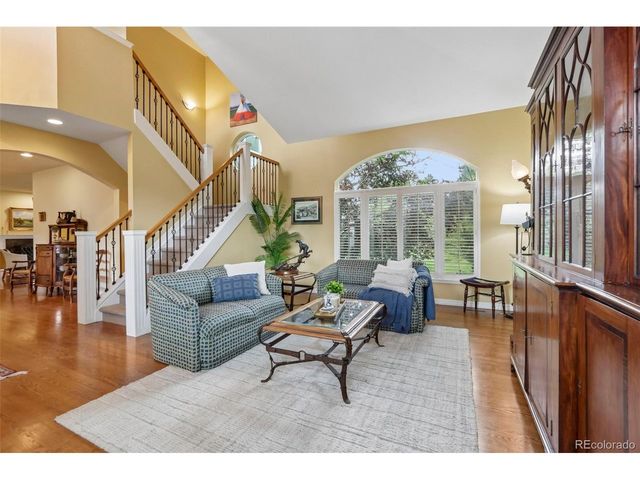 7154 Burgundy Dr, Niwot, CO 80503