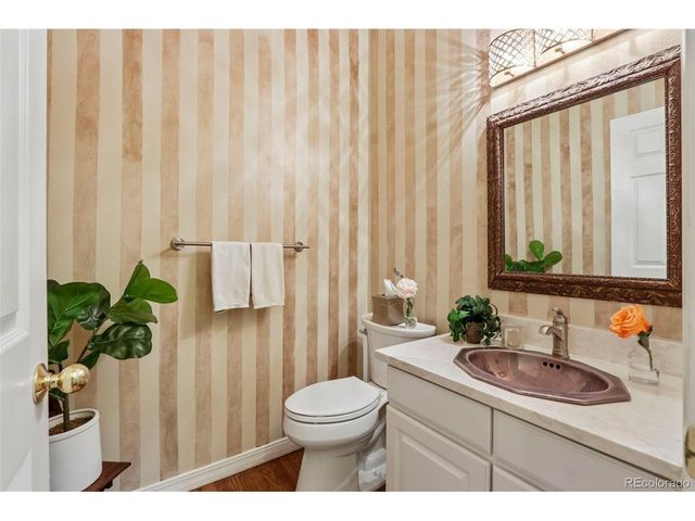 7154 Burgundy Dr, Niwot, CO 80503