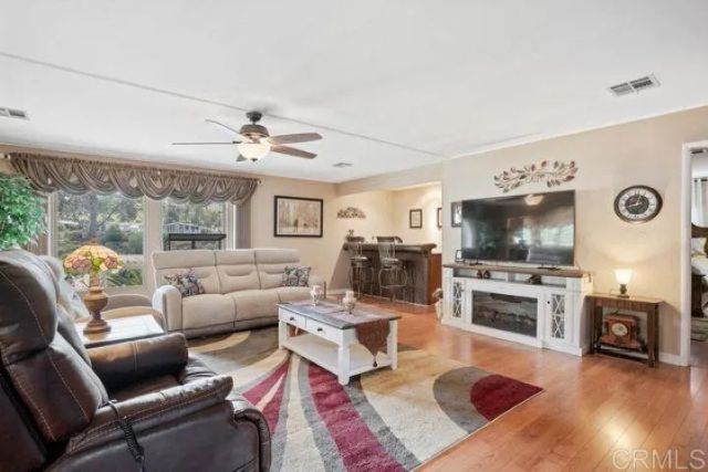 8975 Lawrence Welk 284, Escondido, CA 92026