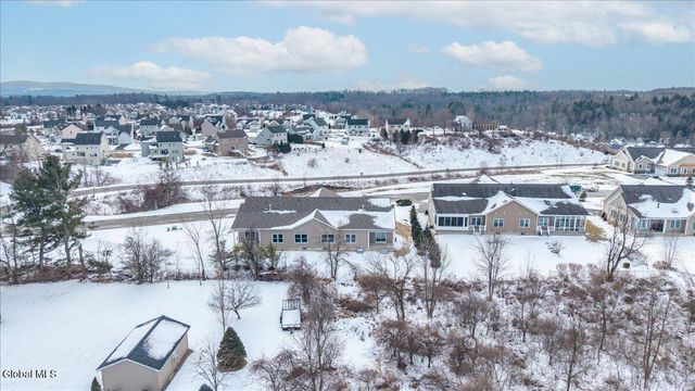 3 Elena Court, Halfmoon, NY 12118