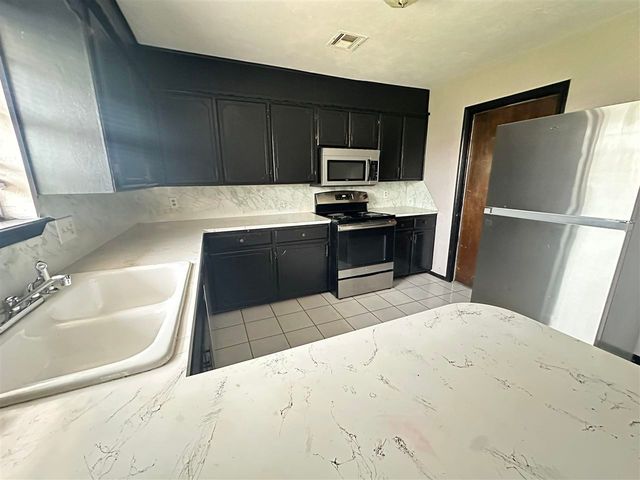 4601 SE Kincaid Ave, Lawton, OK 73501