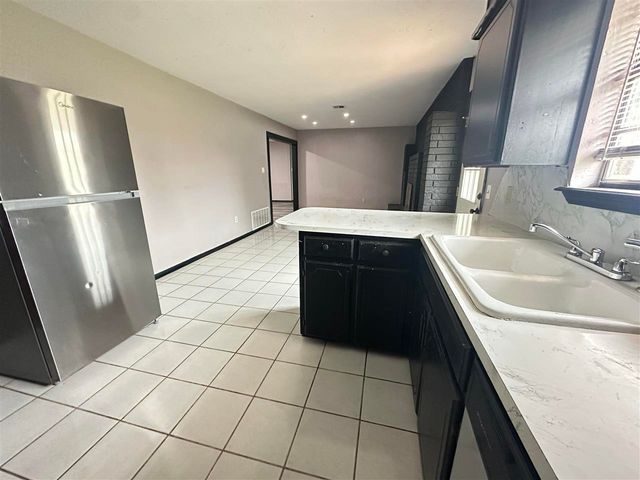 4601 SE Kincaid Ave, Lawton, OK 73501