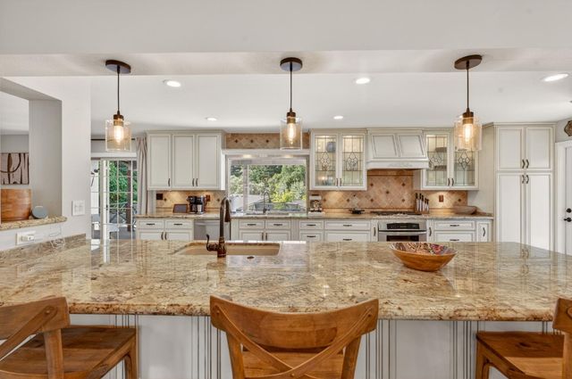 8570 Gunner Way, Fair Oaks, CA 95628