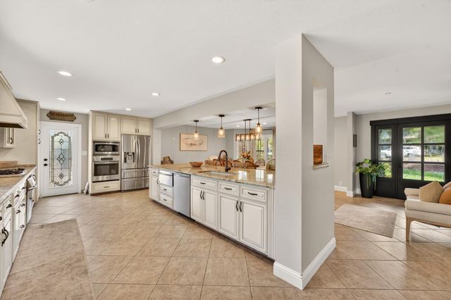 8570 Gunner Way, Fair Oaks, CA 95628