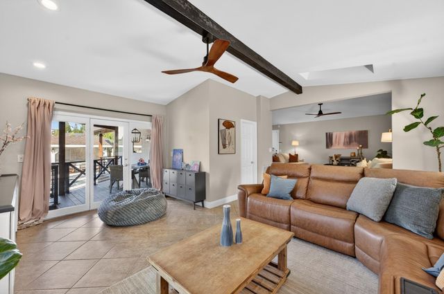 8570 Gunner Way, Fair Oaks, CA 95628