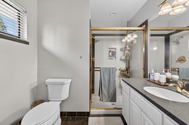 8570 Gunner Way, Fair Oaks, CA 95628