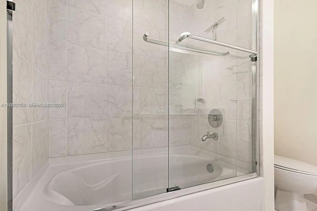 950 Brickell Bay Dr 3710, Miami, FL 33131