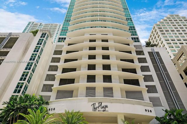 950 Brickell Bay Dr 3710, Miami, FL 33131