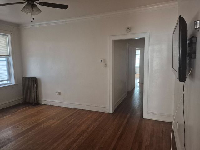 4722 N Kennicott Avenue 1, Chicago, IL 60630