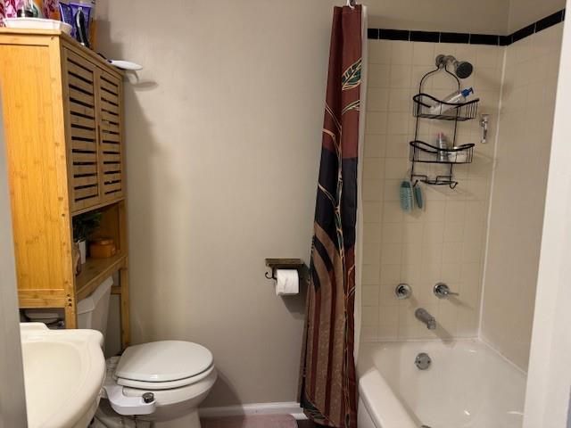 11100 E 11th Street S, Independence, MO 64054