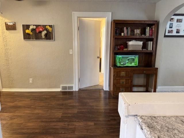 11100 E 11th Street S, Independence, MO 64054