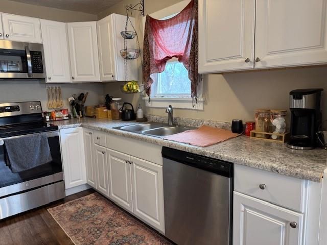 11100 E 11th Street S, Independence, MO 64054