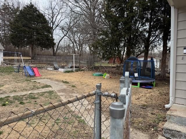 11100 E 11th Street S, Independence, MO 64054