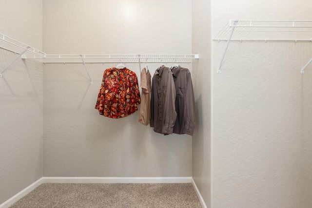 675 Solar Lane, Clovis, CA 93619