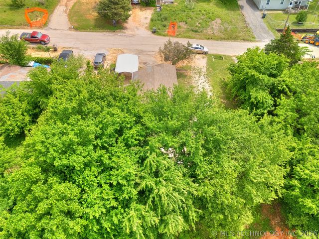 1028 Valley Drive, Sand Springs, OK 74063