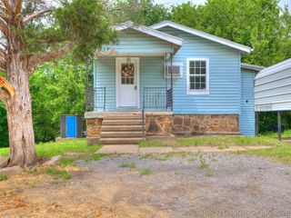 1028 Valley Drive, Sand Springs, OK 74063