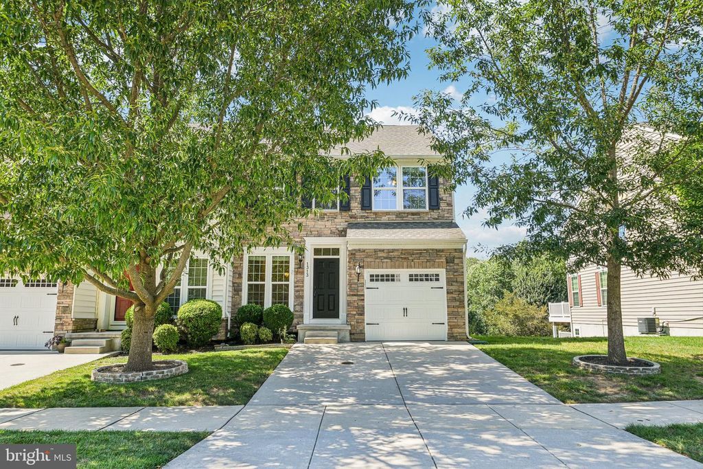 1313 MADISON LN, Hockessin, DE 19707