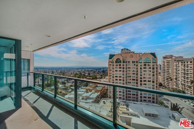 10490 Wilshire Boulevard 1102, Los Angeles, CA 90024