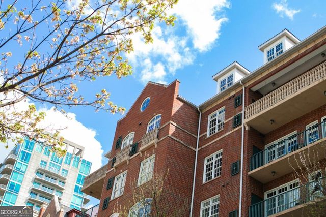 77 Peachtree Place NE 201, Atlanta, GA 30309