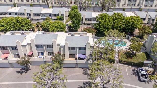 15786 Midwood, Granada Hills, CA 91344