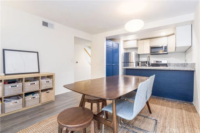 15786 Midwood, Granada Hills, CA 91344