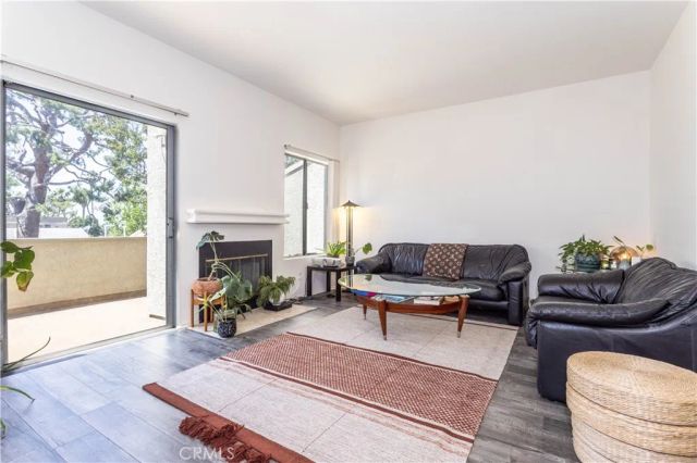 15786 Midwood, Granada Hills, CA 91344