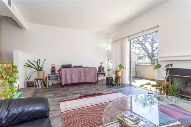 15786 Midwood, Granada Hills, CA 91344