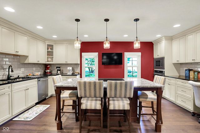 4371 N Banta Road, Bargersville, IN 46106