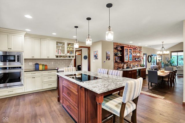 4371 N Banta Road, Bargersville, IN 46106