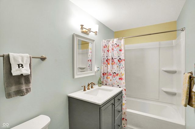 4371 N Banta Road, Bargersville, IN 46106