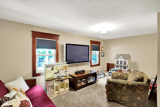 4371 N Banta Road, Bargersville, IN 46106