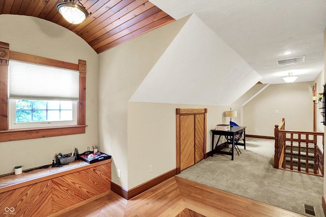 4371 N Banta Road, Bargersville, IN 46106