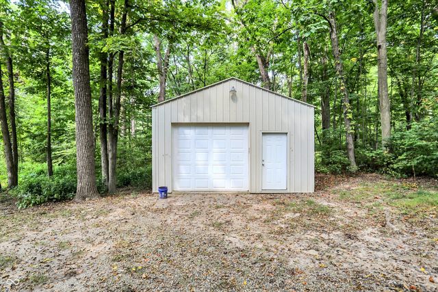 4371 N Banta Road, Bargersville, IN 46106